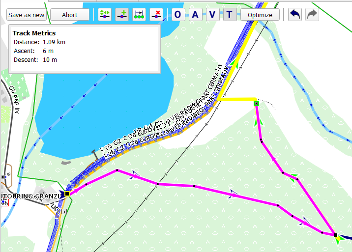 Routing following tracks